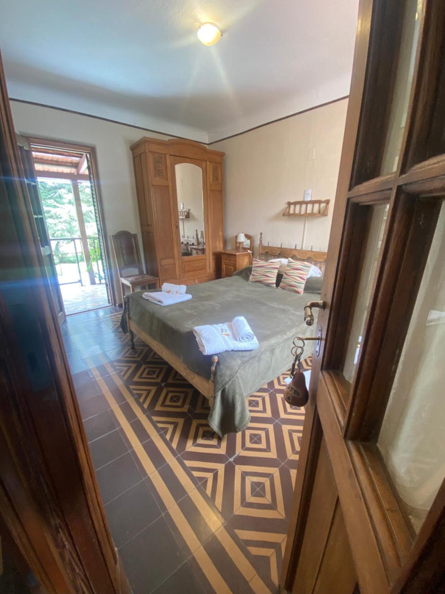 فالي هيرموسو B&B La Casa Del Padre Leclef المظهر الخارجي الصورة